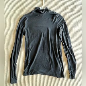 Abercrombie Turtleneck- Small